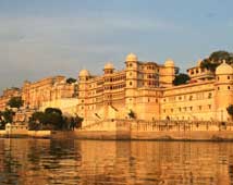 City Palace, Udaipur Tour Packages